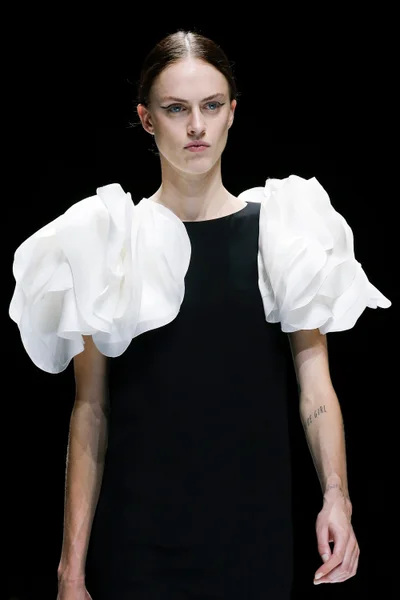 Look 68